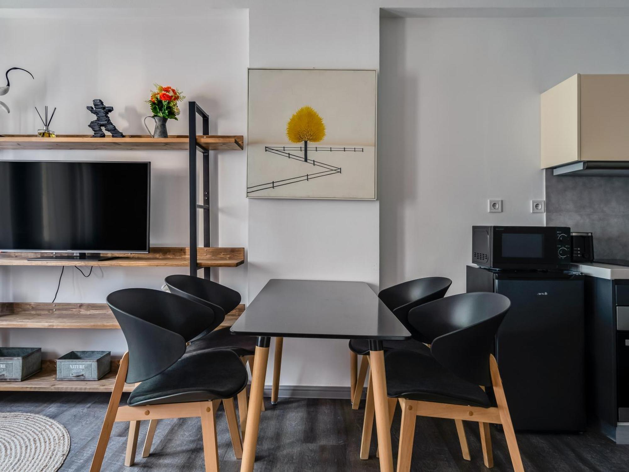 Yalarent Luxury Apartments In The Heart Of The City Афіни Екстер'єр фото